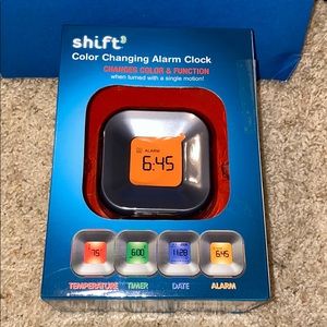 Never used alarm clock